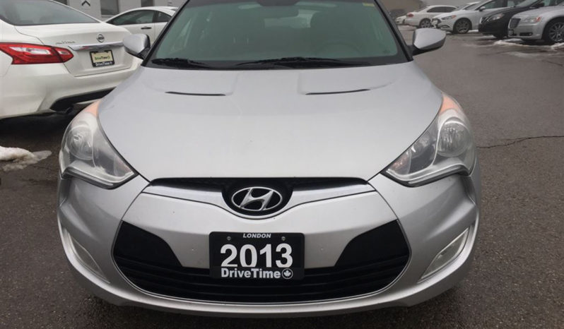 2013 Hyundai Veloster full