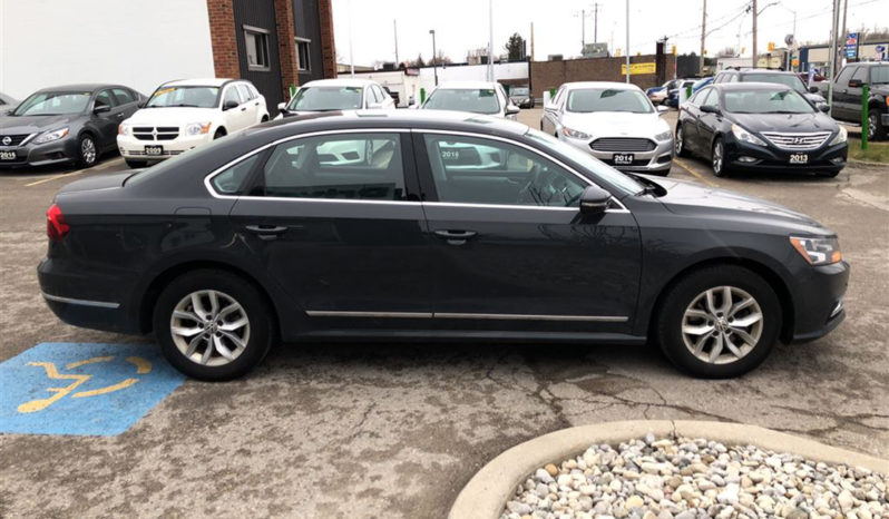 2017 Volkswagen Passat full