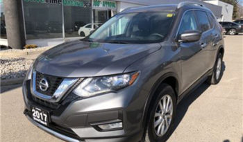 2017 NISSAN ROGUE