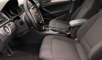 2017 Volkswagen Passat full